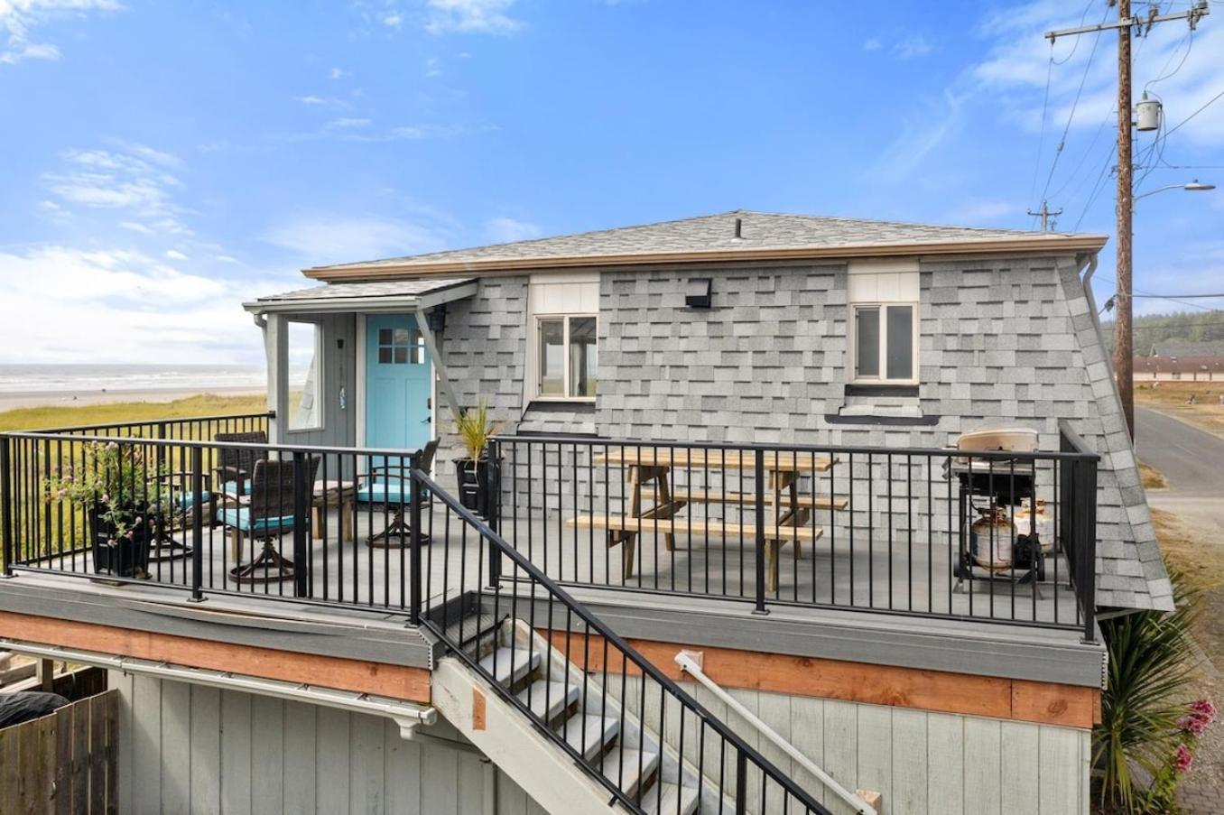 Tide Pool Town Home, Entire House, Amazing Views! Holiday home