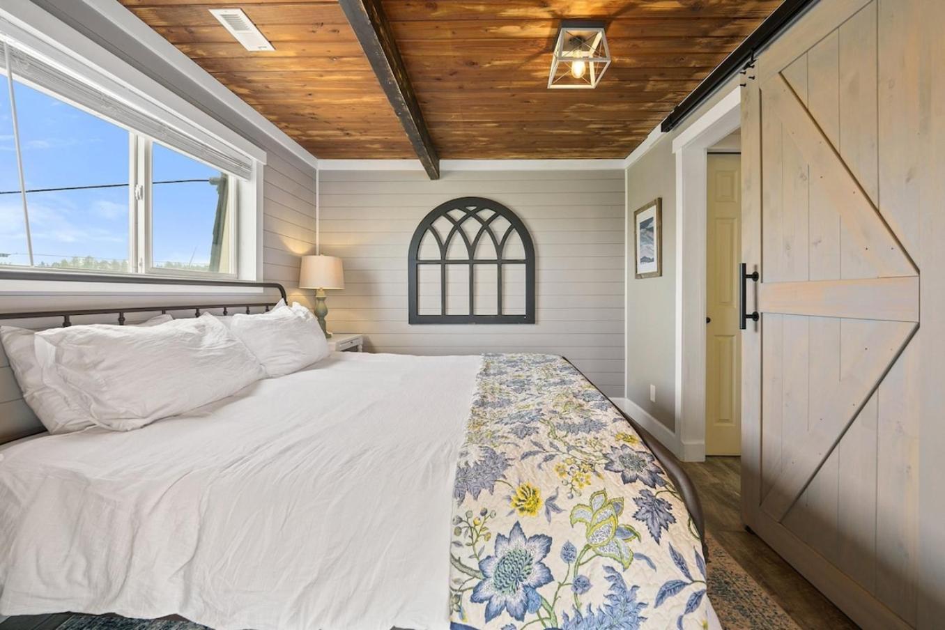 Tide Pool Town Home, Entire House, Amazing Views! Moclips