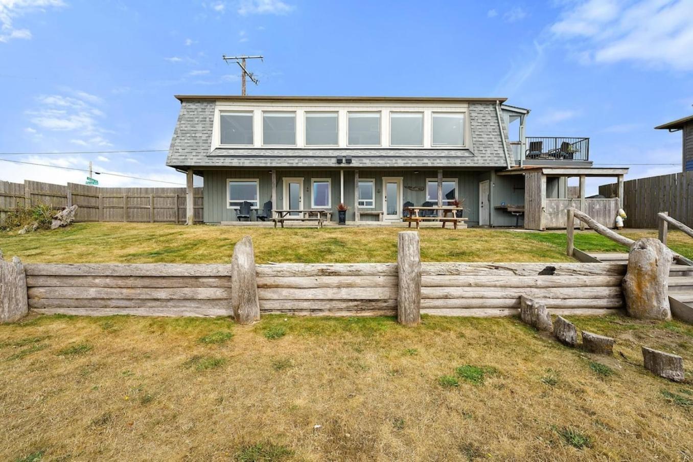 Tide Pool Town Home, Entire House, Amazing Views! * Moclips