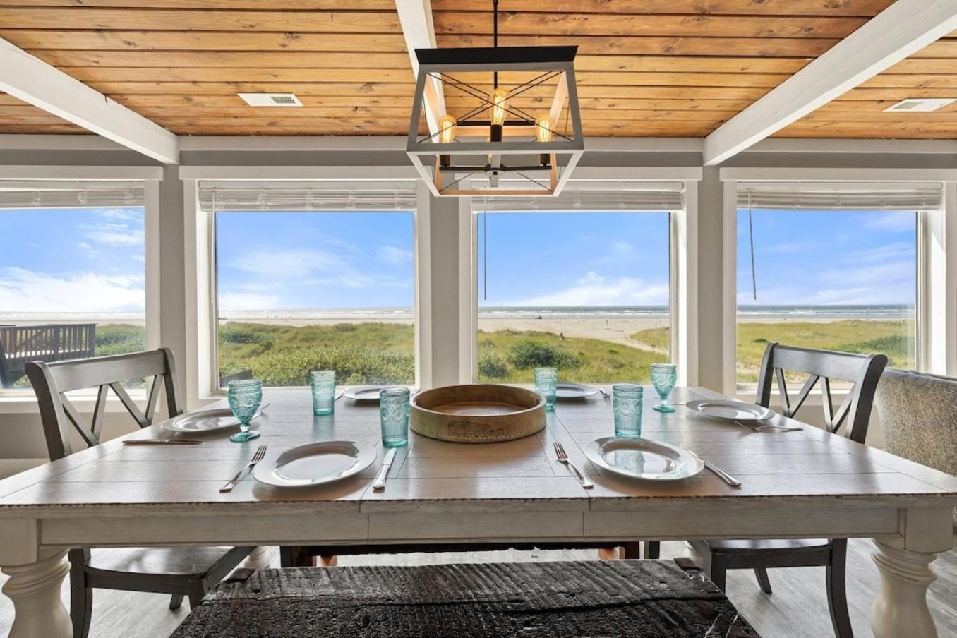 Holiday home Tide Pool Town Home, Entire House, Amazing Views!
